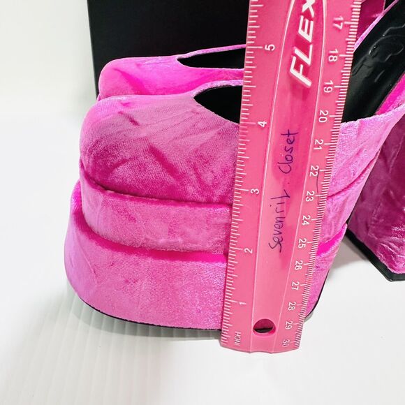 Versace Aevitas 37.5/ 7.5 Platform Pink Velvet Pump Crystal Medusa NIB $1,575 - Picture 6 of 16
